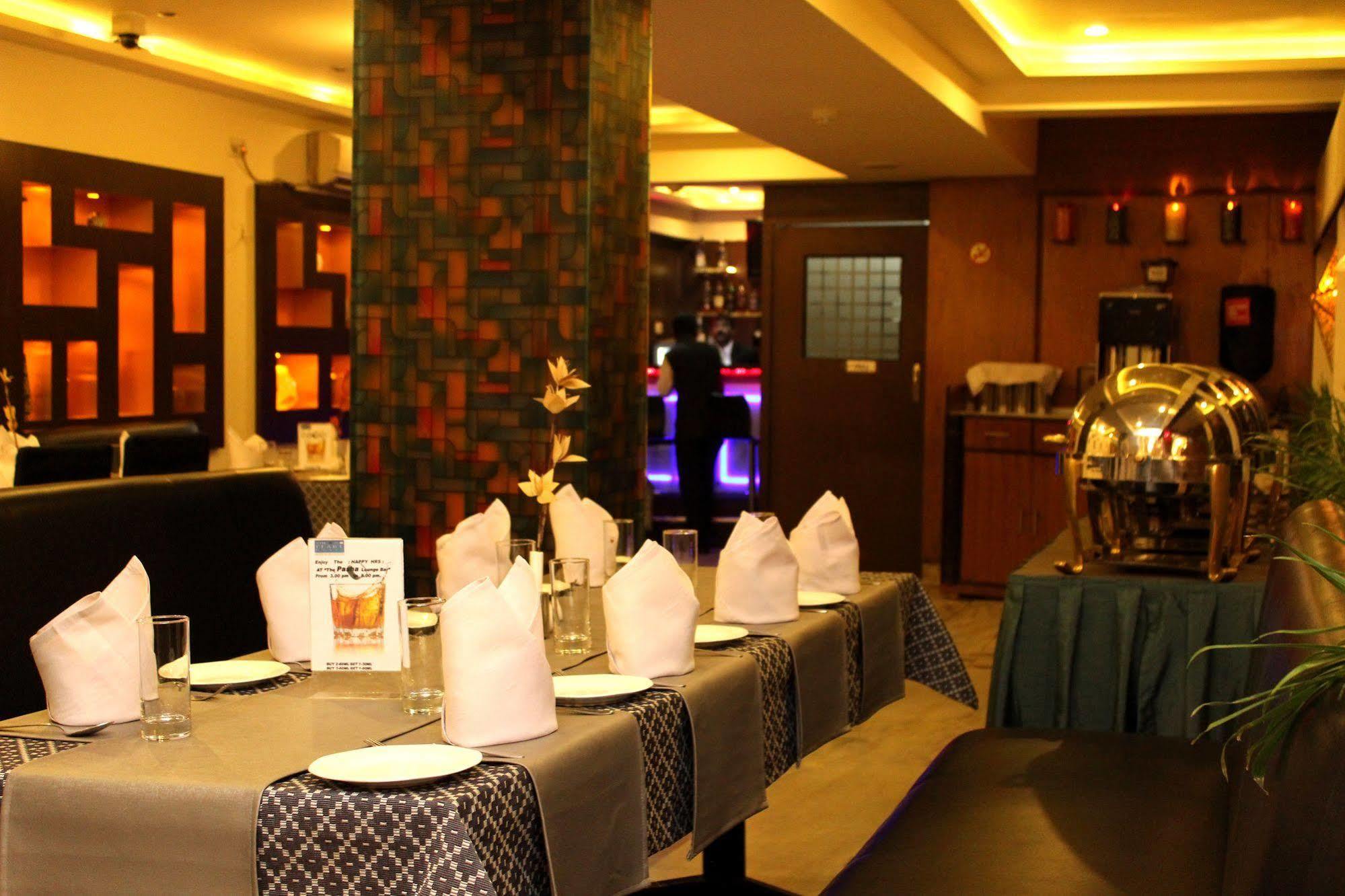 The Pearl Hotel Καλκούτα Εξωτερικό φωτογραφία