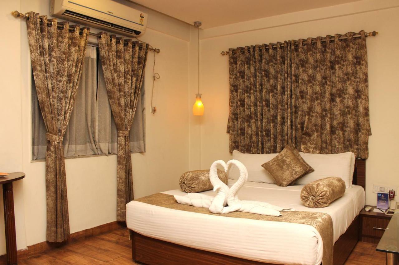 The Pearl Hotel Καλκούτα Εξωτερικό φωτογραφία